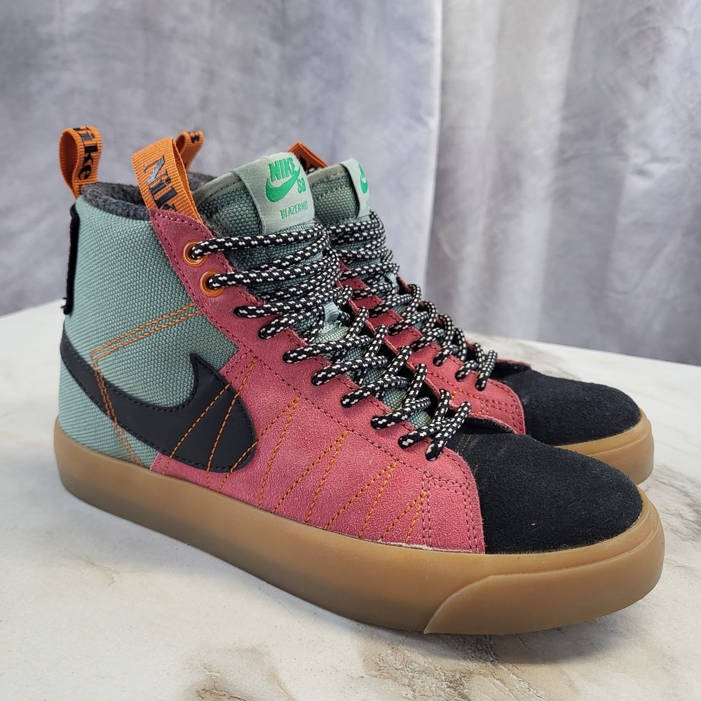 Nike SB Zoom Blazer Mid Acclimate Women's 6 or Big Kids 4.5 Black/Red/Green